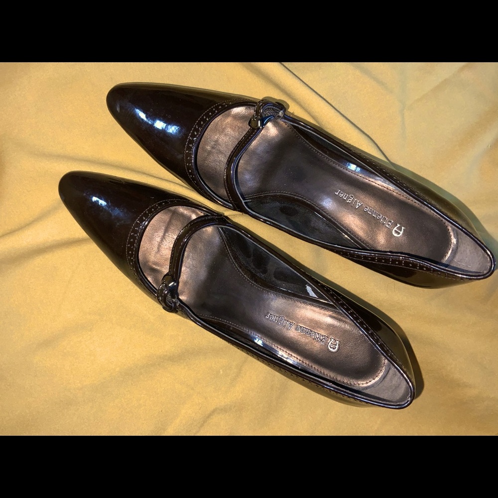 Vintage, Chocolate patent leather dress pumps